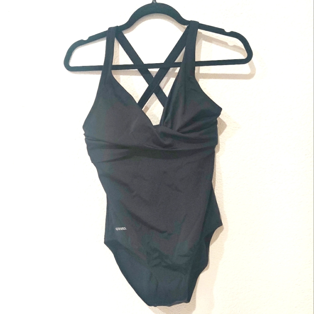 Speedo black swimsuit S/M